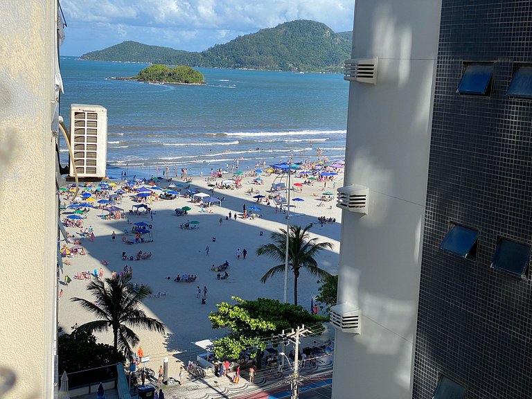 CNC72 - Av Atlântica, Climatizado, 3 Dorm