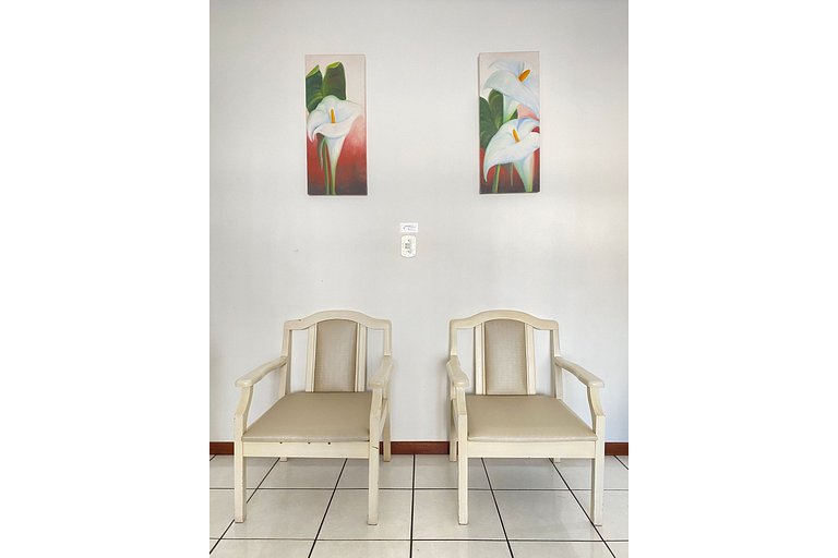 CB54 - Churrasqueira, 2 Dorm Climatizados, Garagem