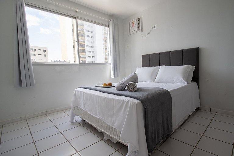 CLR84 - Calçadão, Garagem, 1 Dorm Climatizado