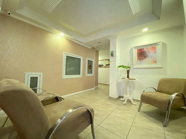 CB54 - Churrasqueira, 2 Dorm Climatizados, Garagem