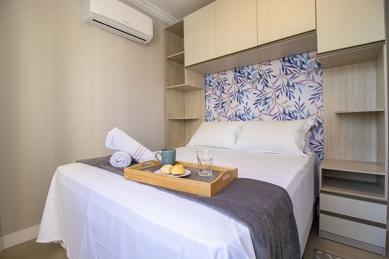 LUG143B - Próx a Roda Gigante, 2 Dorm, Climatizado
