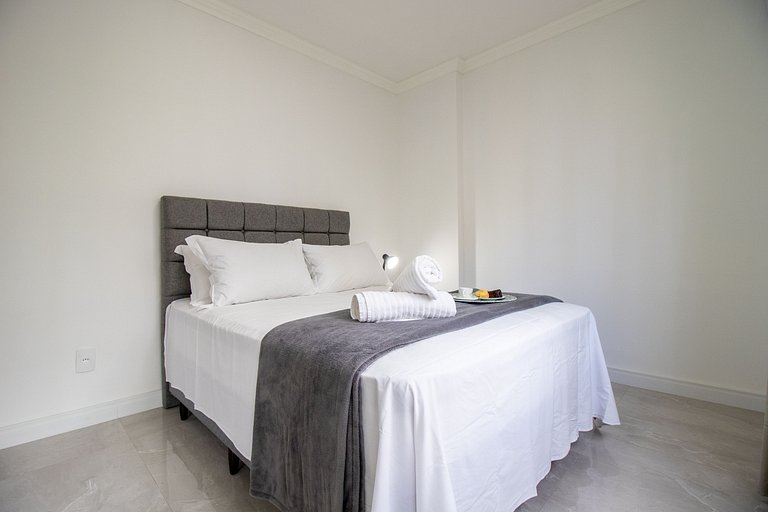 BLU41 - Av Brasil, 3 Dorm Climatizados, Garagem