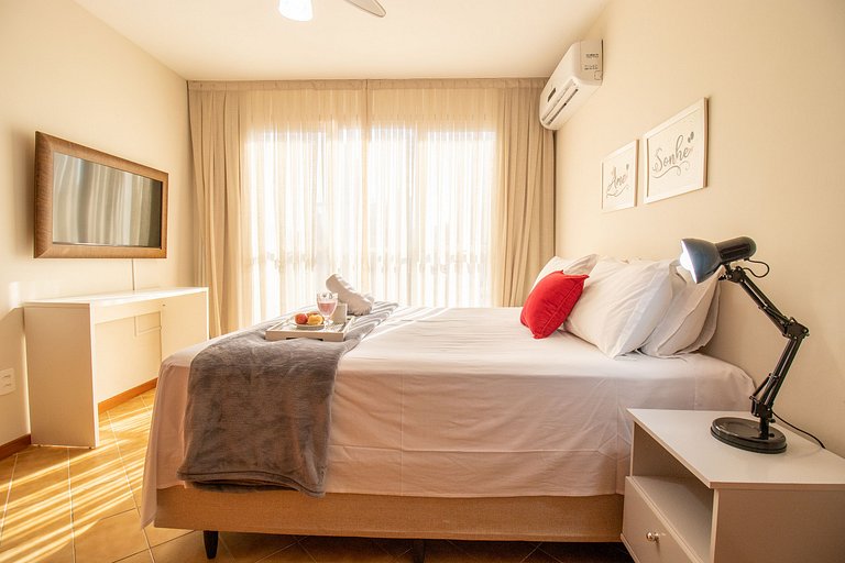 PRG111 - 4 Dorm, Climatizado, Próx a Av. Brasil