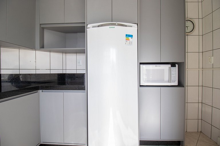 DHE83 - Climatizado, Próx ao Calçadão, TV Smart