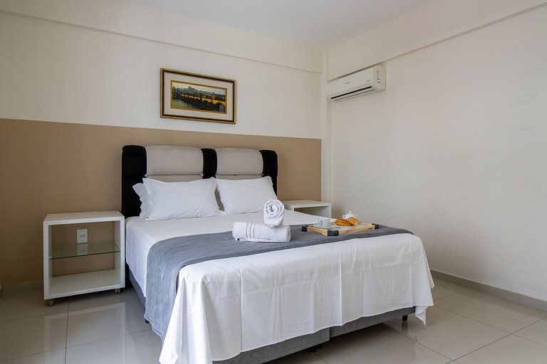 MAU11 - Av. Brasil, Churrasq, 3 Dorm, Climatizado