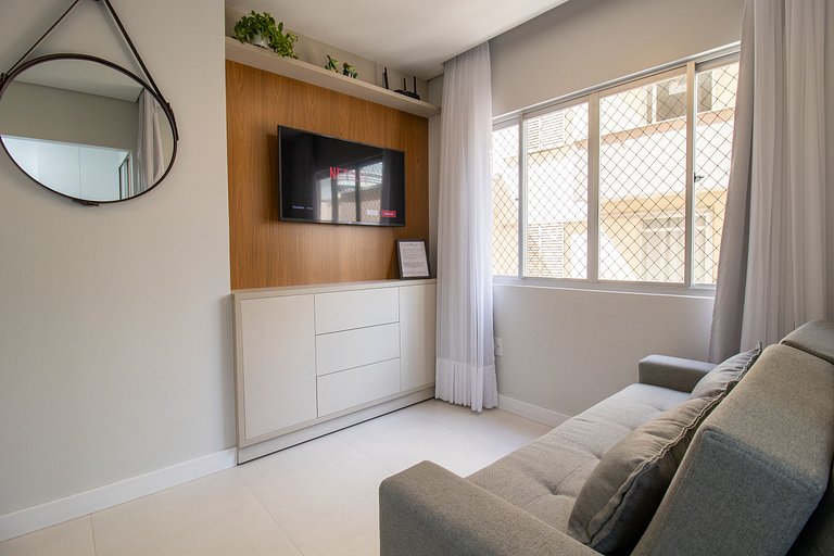 JDF33 - Quadra Mar, 1 Dorm, Rua 1200, Climatizado