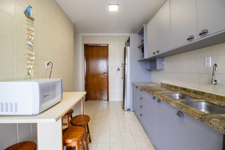 RUT23 - Quadra Mar, 4 Dorm, Sacada, TV's Smart