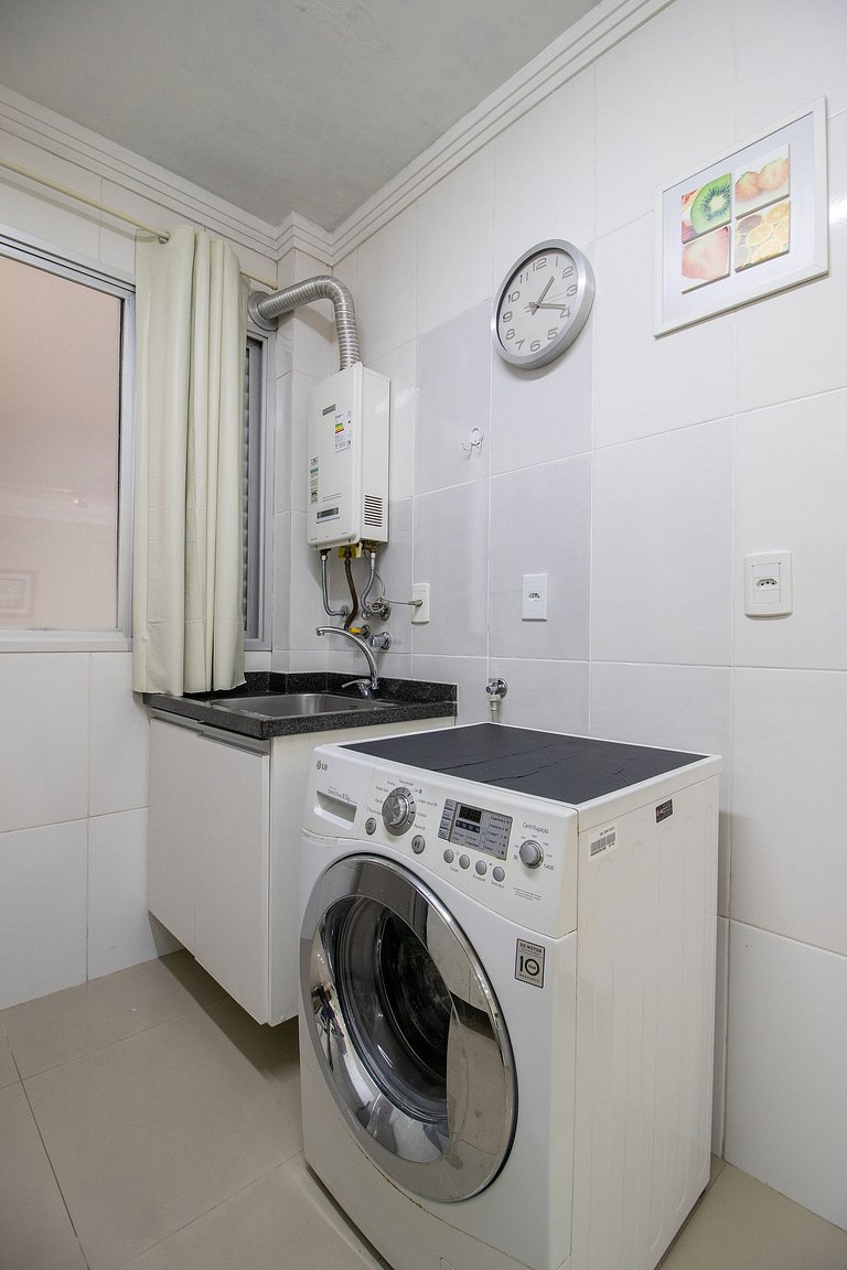 RPA93 - Av Brasil, Quadra Mar, 1 Dorm, TV Smart