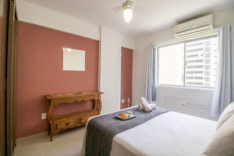VNZ84A - Quadra Mar, 1 Dorm Climatizado, Tv Smart