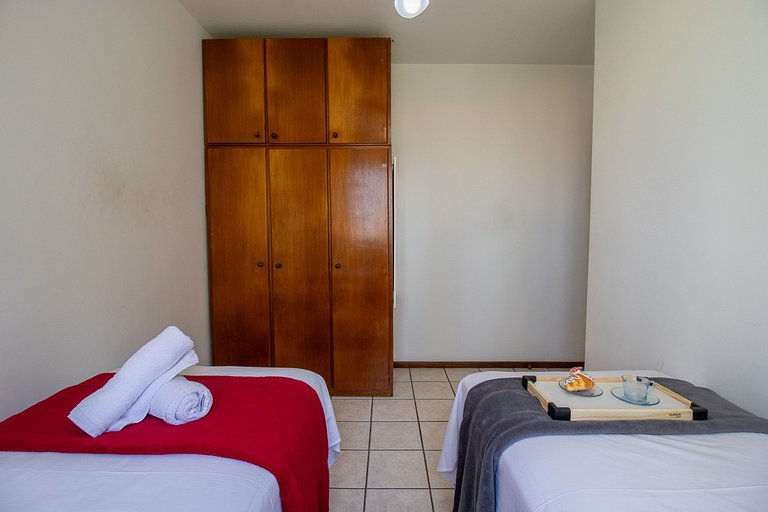 PDB42 - 3 Dorm Climatizados, Garagem, Quadra Mar