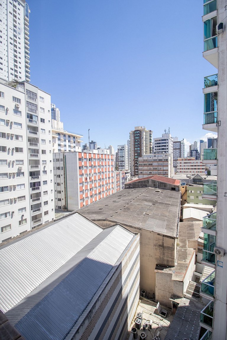 CLI83 - Quadra Mar, Calçadão, Garagem, 1 Dorm