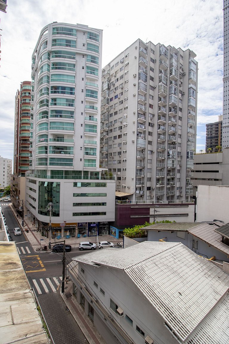 POS32B - Lindo Espaço, Climatizado, TV Smart