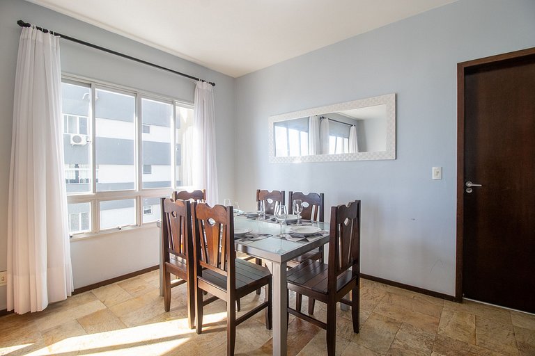 EUG61 - 3Dorm, Quadra Mar, Climatizado, 2 Garagem