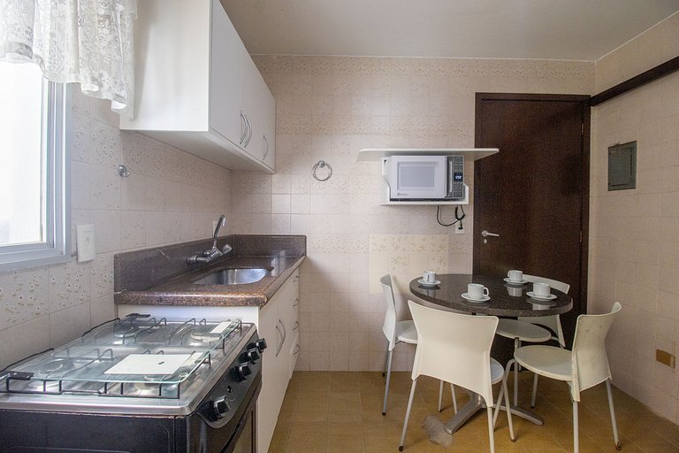 EUG61 - 3Dorm, Quadra Mar, Climatizado, 2 Garagem