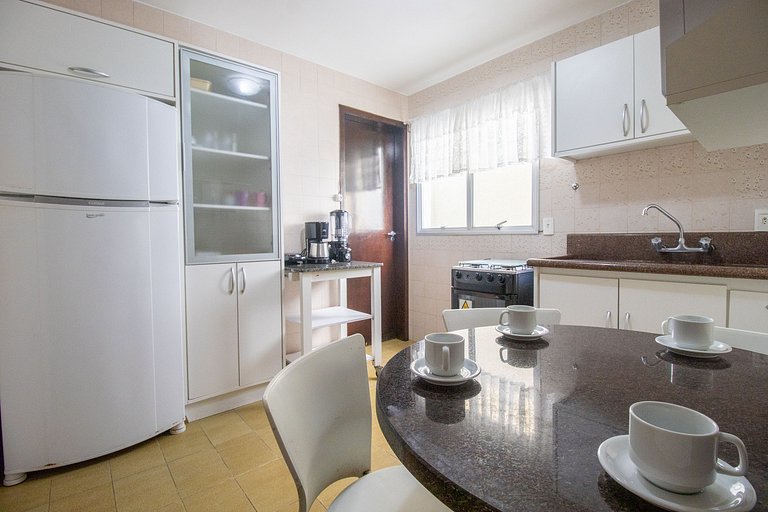 EUG61 - 3Dorm, Quadra Mar, Climatizado, 2 Garagem