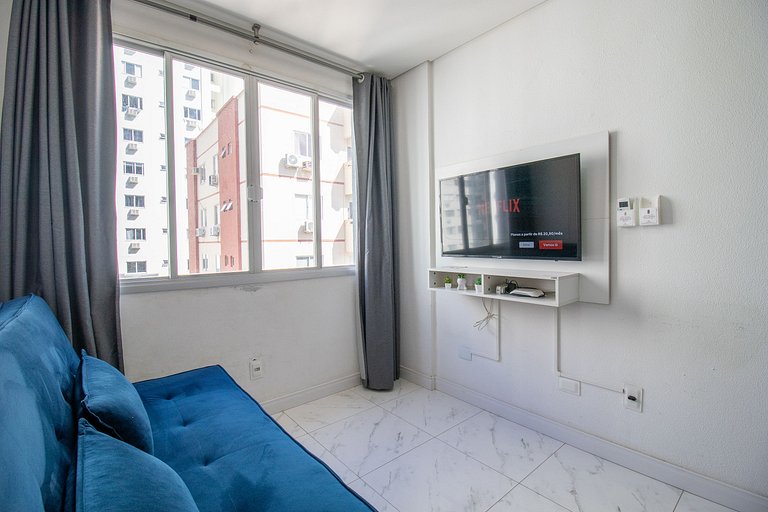 POS83B - Garagem, Climatizado, TV Smart, Wi-Fi