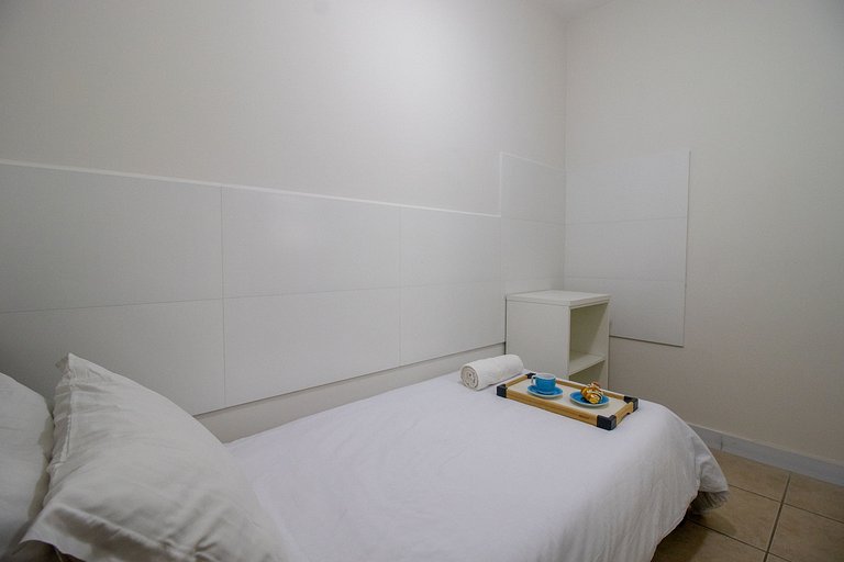 STH52 - Quadra Mar, 4 Dorm, Centro, Climatizado