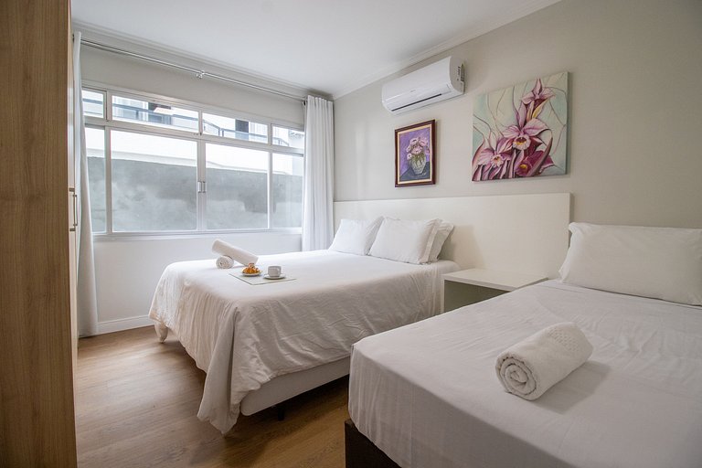APU24 - Esq com Av Atlântica, 4 Dorm, Climatizado