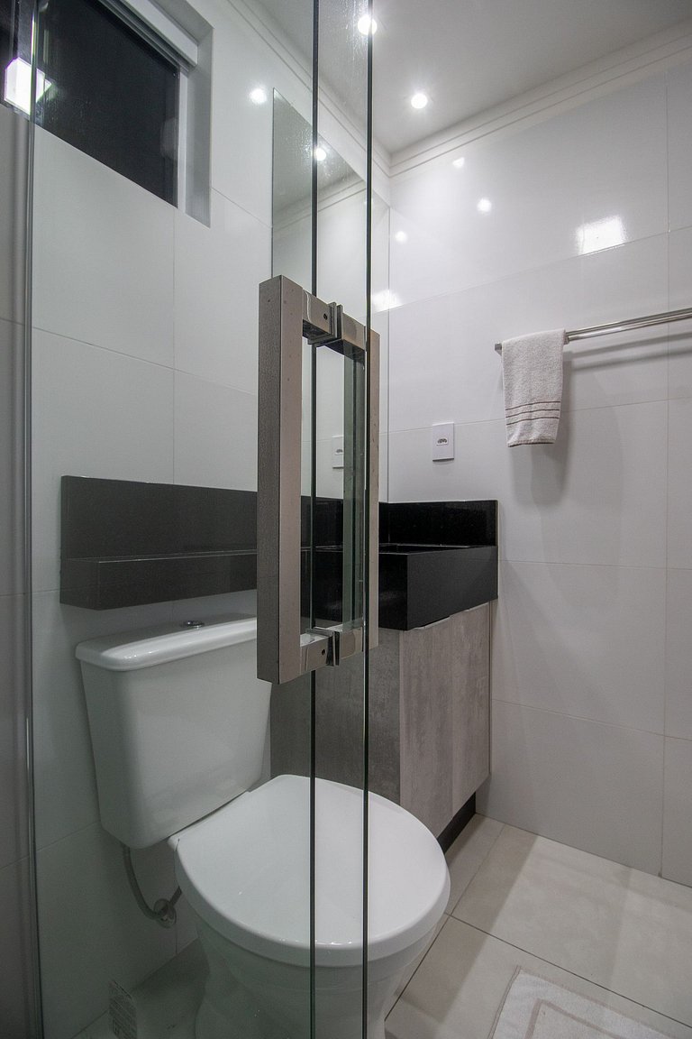 POS51B - Climatizado, Av Brasil, Garagem, TV Smart