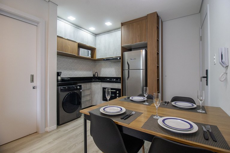 POS51B - Climatizado, Av Brasil, Garagem, TV Smart