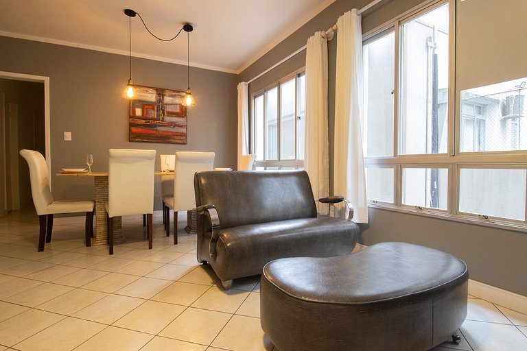 EUG22 - 3 Dorm, Quadra Mar, Rua 1200