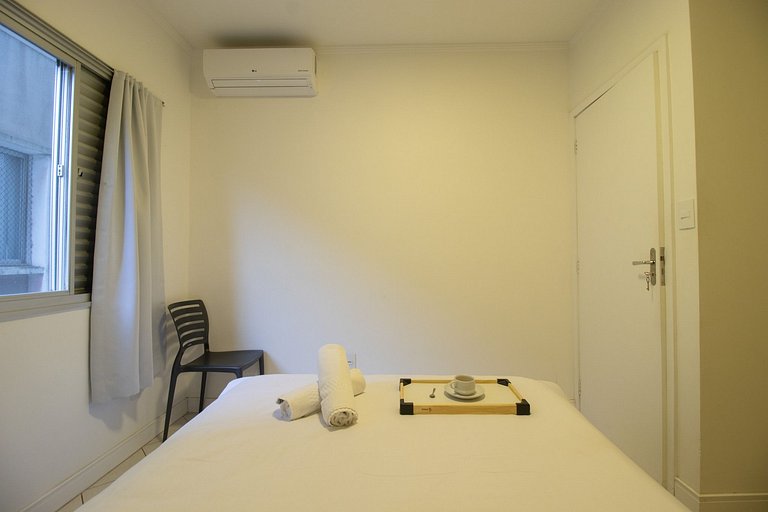 EUG22 - 3 Dorm, Quadra Mar, Rua 1200
