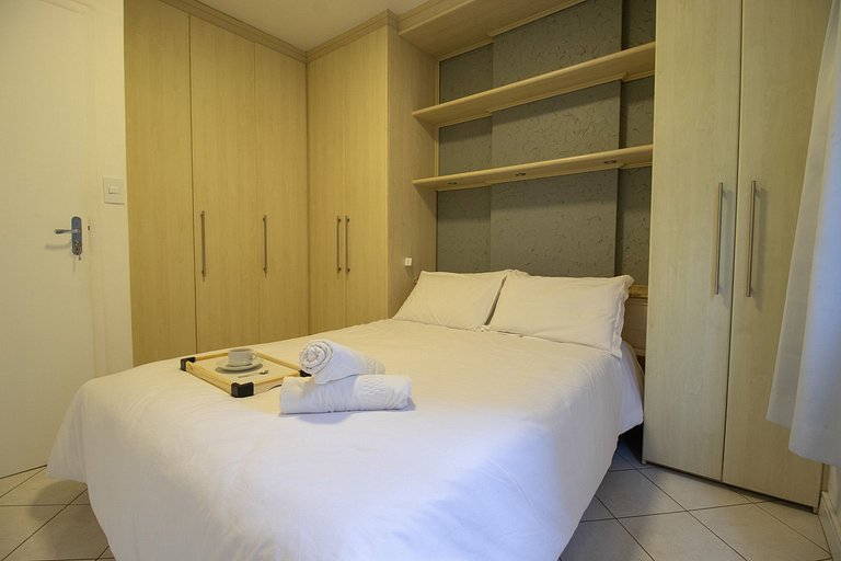 EUG22 - 3 Dorm, Quadra Mar, Rua 1200