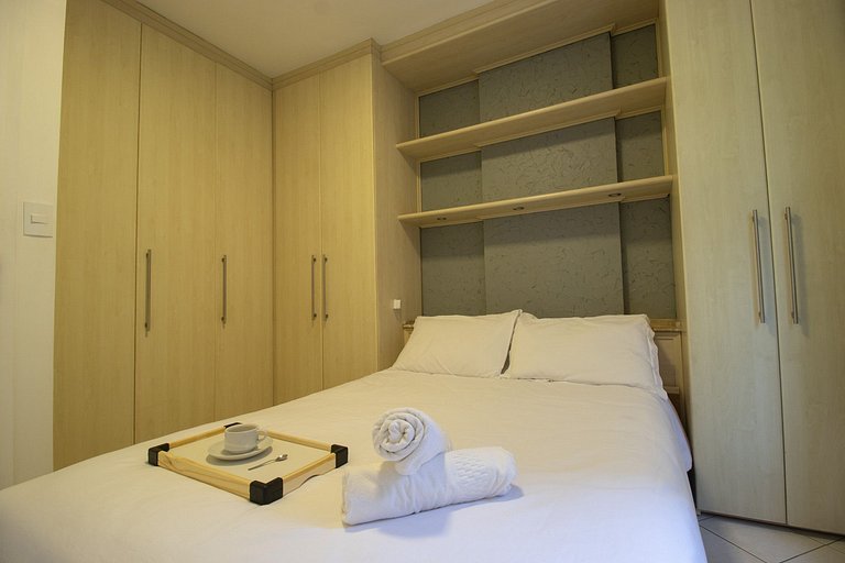 EUG22 - 3 Dorm, Quadra Mar, Rua 1200
