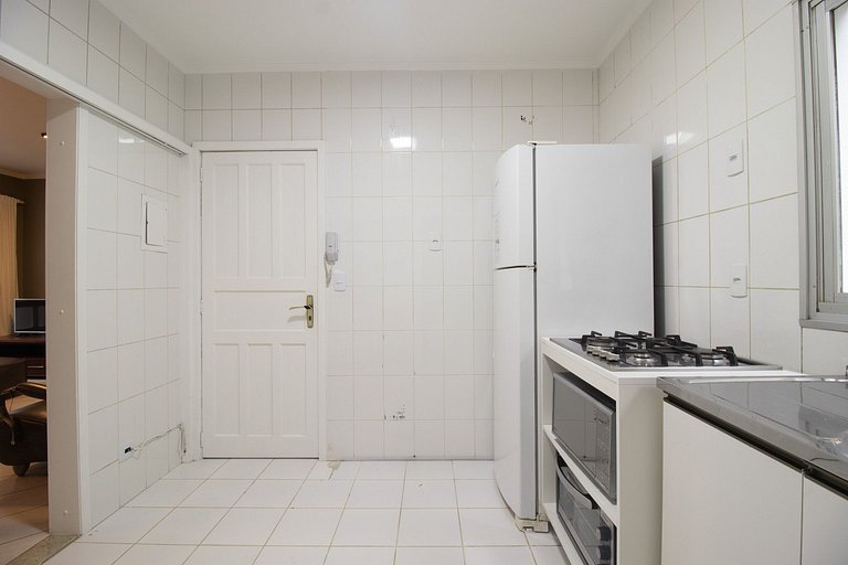 EUG22 - 3 Dorm, Quadra Mar, Rua 1200