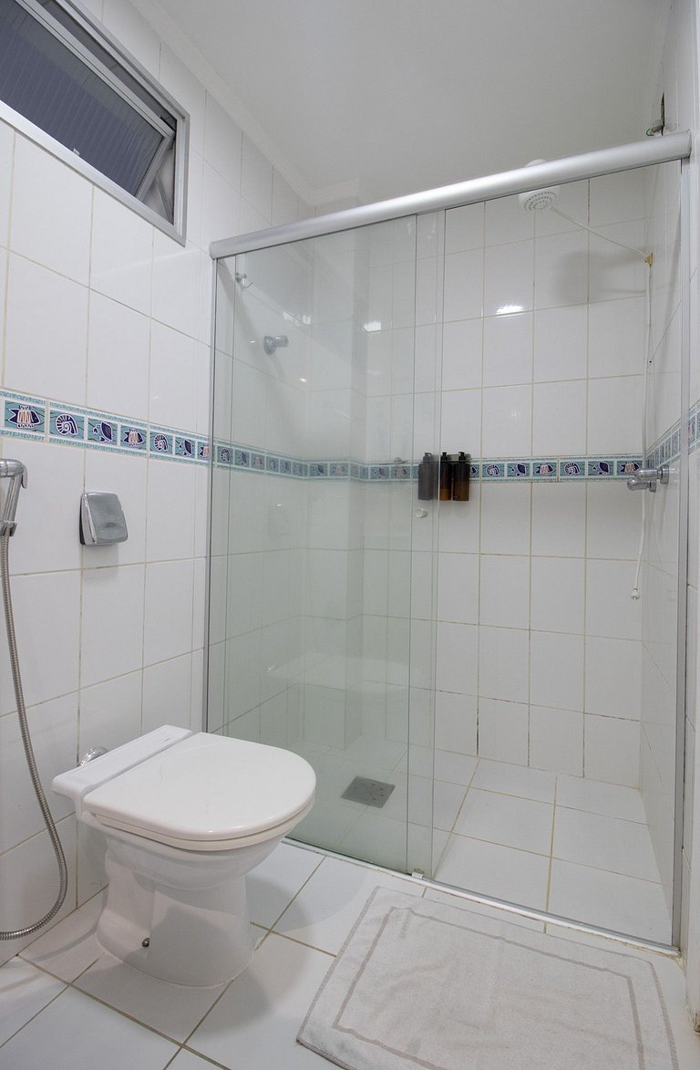 EUG22 - 3 Dorm, Quadra Mar, Rua 1200