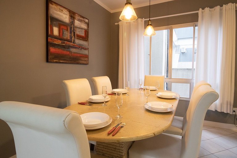 EUG22 - 3 Dorm, Quadra Mar, Rua 1200