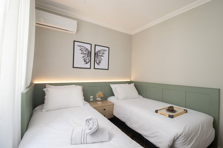 SCR64 - 2 Dorm Climatizados, Confortável, TV Smart