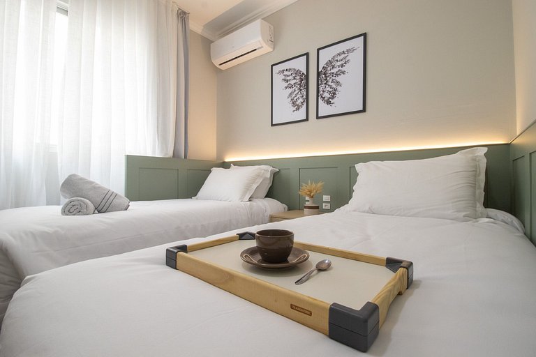 SCR64 - 2 Dorm Climatizados, Confortável, TV Smart