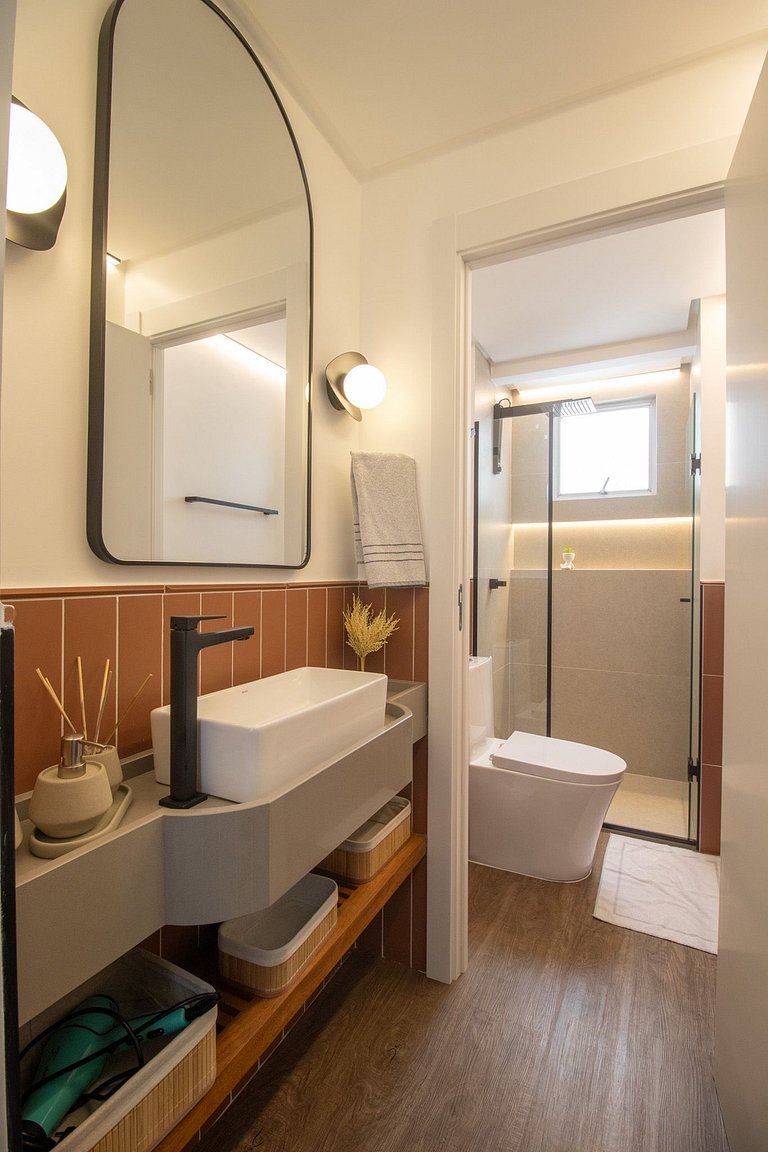 SCR64 - 2 Dorm Climatizados, Confortável, TV Smart