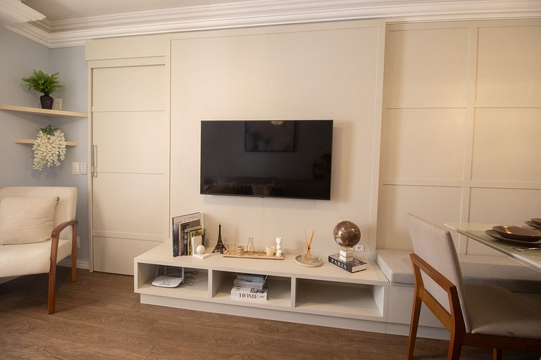 SCR64 - 2 Dorm Climatizados, Confortável, TV Smart