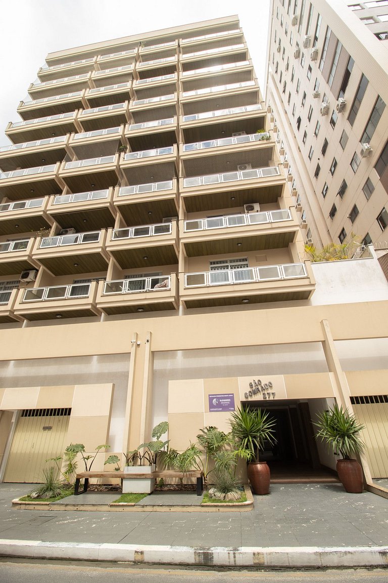 SCR64 - 2 Dorm Climatizados, Confortável, TV Smart