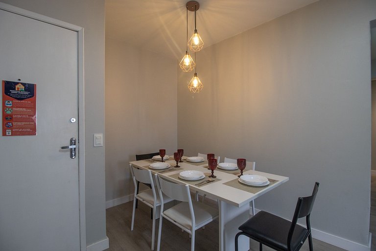 PIT62 - 2 Dorm, Aconchegante, Garagem, Central