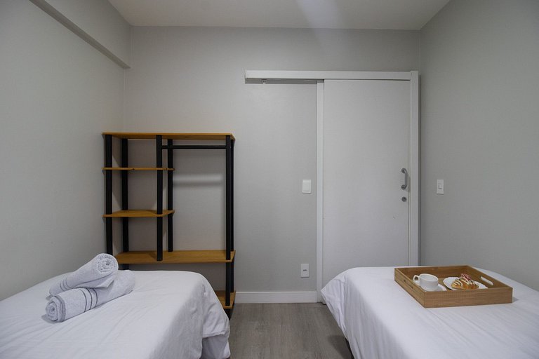 PIT62 - 2 Dorm, Aconchegante, Garagem, Central