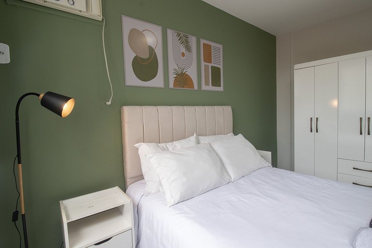 CLI84 - Quadra Mar, Calçadão da Central, 1 Dorm