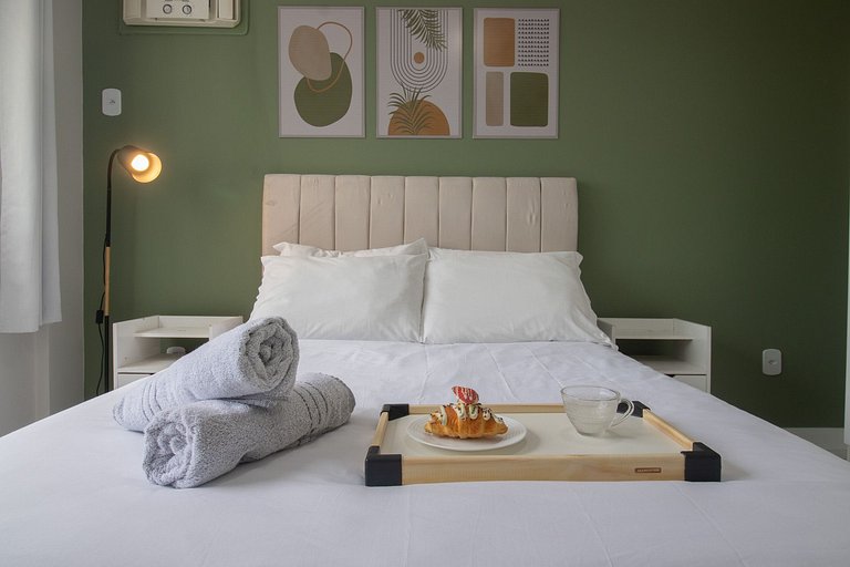 CLI84 - Quadra Mar, Calçadão da Central, 1 Dorm