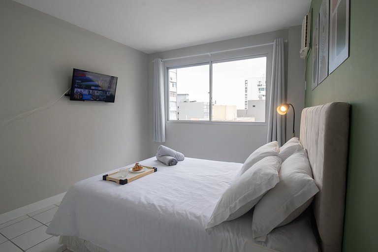 CLI84 - Quadra Mar, Calçadão da Central, 1 Dorm