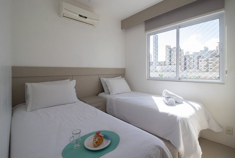 PFR43 - Climatizado, 2 DR, TV Smart, Sacada