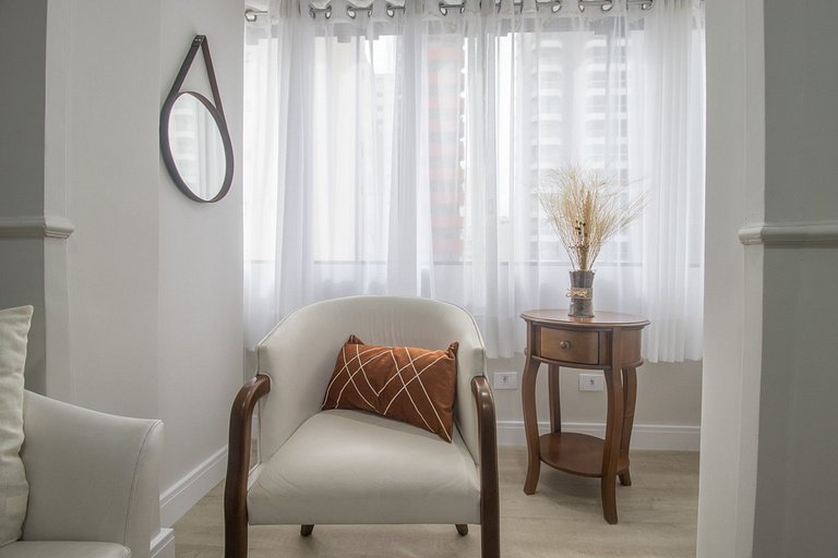 LAS72 - Av. Central, 2 Dorm, Tv Smart, Wi-Fi