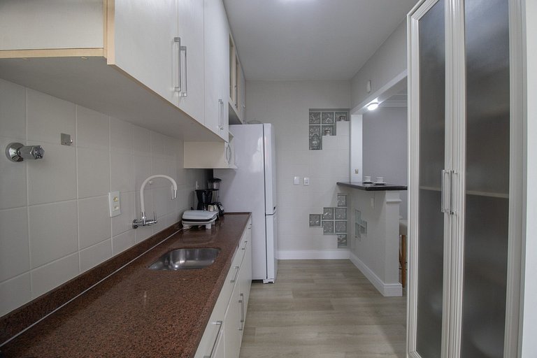 LAS72 - Av. Central, 2 Dorm, Tv Smart, Wi-Fi