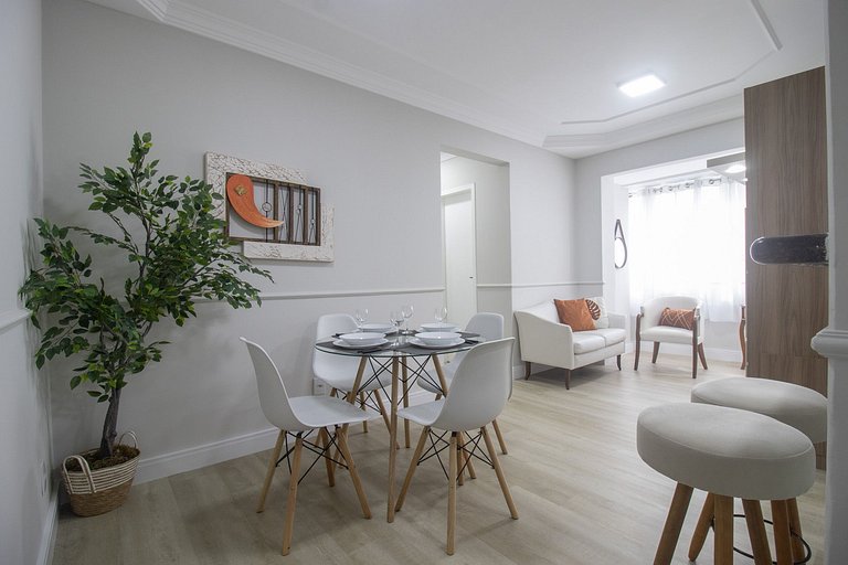 LAS72 - Av. Central, 2 Dorm, Tv Smart, Wi-Fi