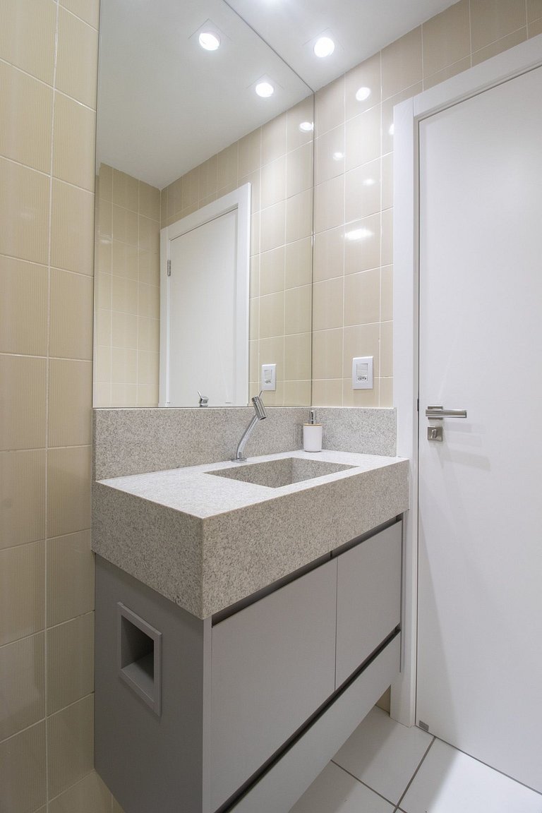 PQT75 - Aconchegante, Próx ao Passeio San Miguel