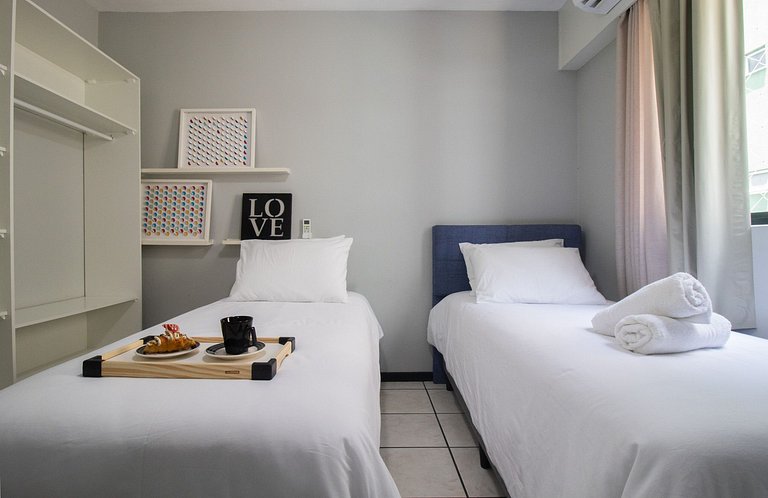 DGE92 - Elegante, 2 Dorm, Churrasqueira na Sacada