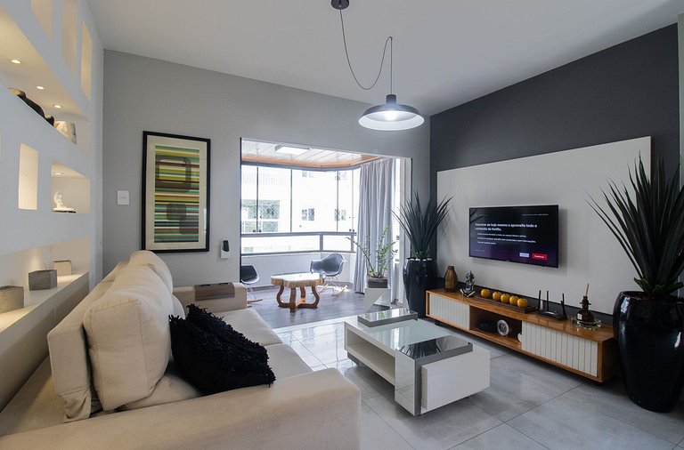 DGE92 - Elegante, 2 Dorm, Churrasqueira na Sacada