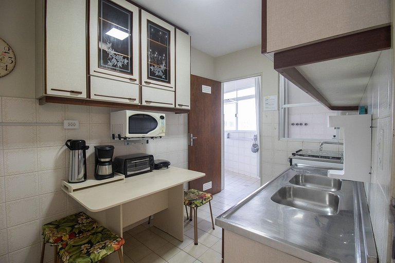PRG111 - 4 Dorm, Climatizado, Próx a Av. Brasil