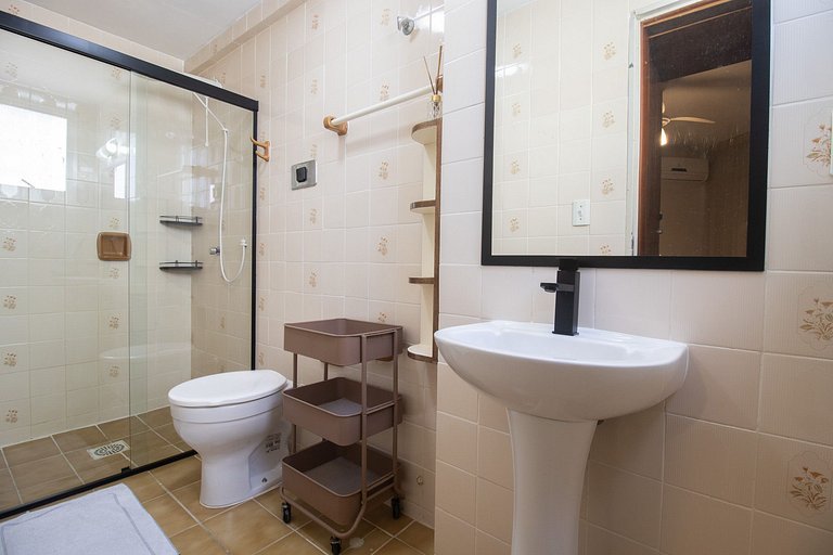 PRG111 - 4 Dorm, Climatizado, Próx a Av. Brasil